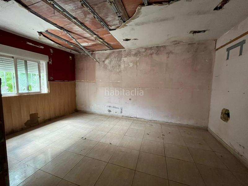 Foto 8ab9a65e-d159-49de-8381-87355dd8504e. Casa amb aparcament piscina a Olesa de Montserrat