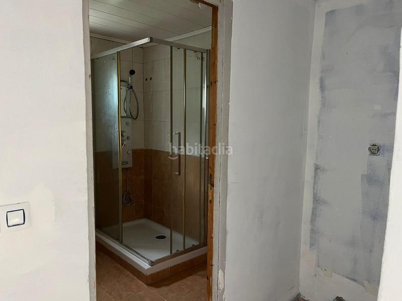 Foto cc960327-b27e-4ce9-b4d6-5ee11628dff5. Casa amb aparcament piscina a Olesa de Montserrat