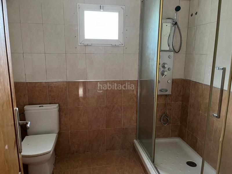 Foto d6c4e9fa-2961-4d4f-a7ac-b9e4b477814c. Casa amb aparcament piscina a Olesa de Montserrat