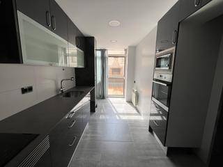 Lloguer Pis  Del pi. Precioso y reformado piso en alquiler