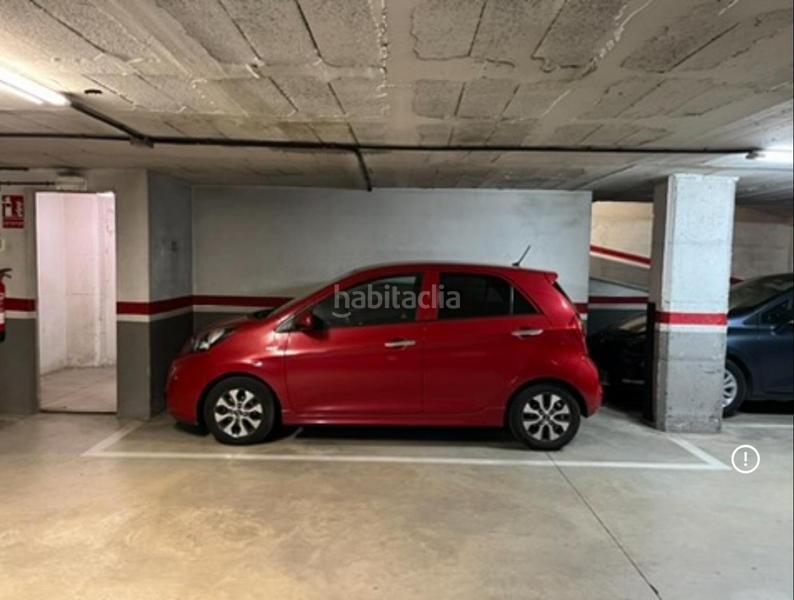 Foto f3ca23d2-8bca-4cc5-8060-95c108207d2f. Car parking in de ferran puig 55 in Nucli Urbà Esparreguera
