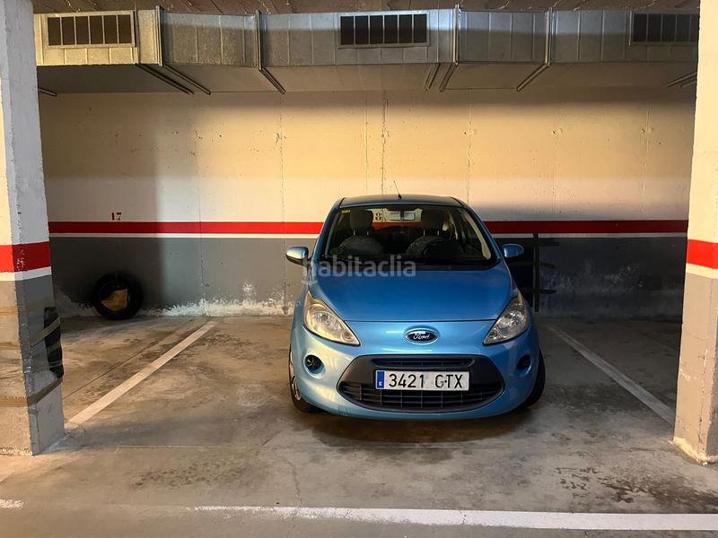 Foto 0d25a57b-c537-4562-8eaf-5379d01dc382. Parking coche plaza de parking doble en Nucli Urbà Esparreguera