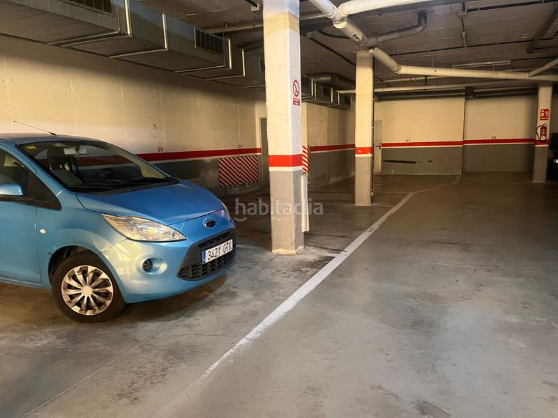 Foto 47194883-f4dd-4801-a1e3-ebd4ebad6731. Parking coche plaza de parking doble en Nucli Urbà Esparreguera