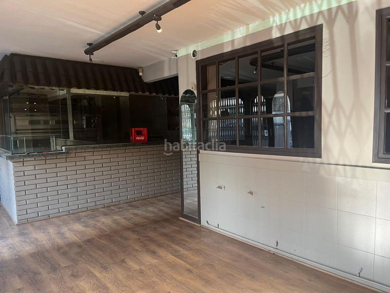 Foto 417037d4-eb6f-4c40-8871-fb68eee03d1e. Location local commercial dans Nucli Urbà Esparreguera