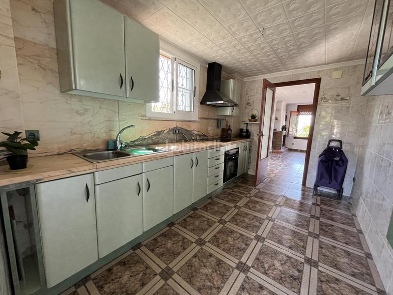 Foto ac90b843-90a5-4a9f-8b3d-d55c08df3b6e. Casa amb aparcament a Can Vinyals Esparreguera