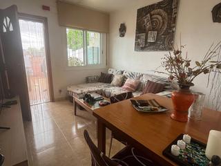 Casa adosada  De l'era. Practica casa con jardin trasero