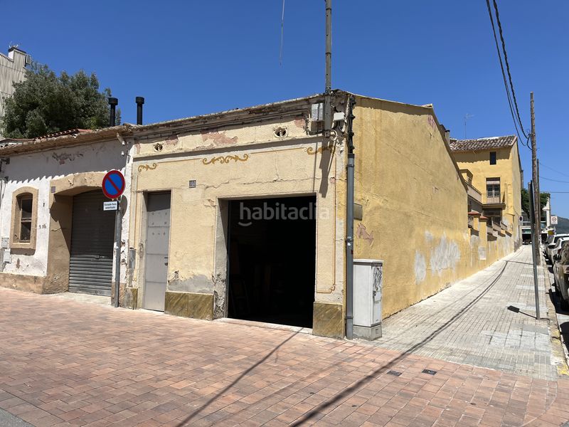Foto 054b8130-fa7b-4079-9d31-af7b810a96ac. Masia amb aparcament a Nucli Urbà Esparreguera