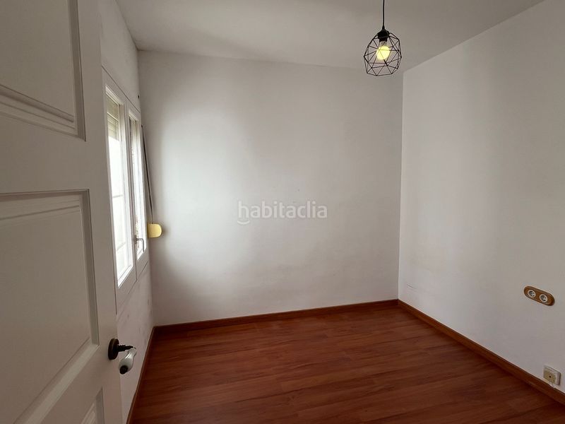 Foto d935a4e9-3903-4b23-9b11-9c885717273d. Dúplex amb calefacció a Nucli Urbà Esparreguera