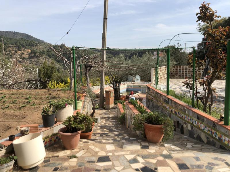 Foto ceaf6957-f8cb-4821-bf74-bfba198ea9b2. Chalet espectacular xalet con 2 viviendas independientes en Esparreguera