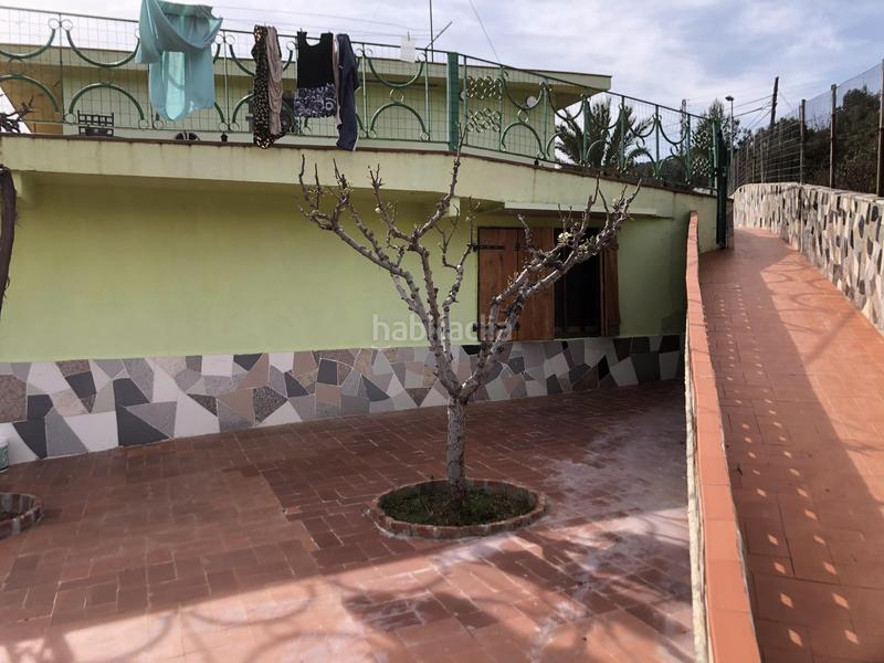 Foto d48bb0fa-5c05-48a5-876f-3acdac786572. Chalet espectacular xalet con 2 viviendas independientes en Esparreguera