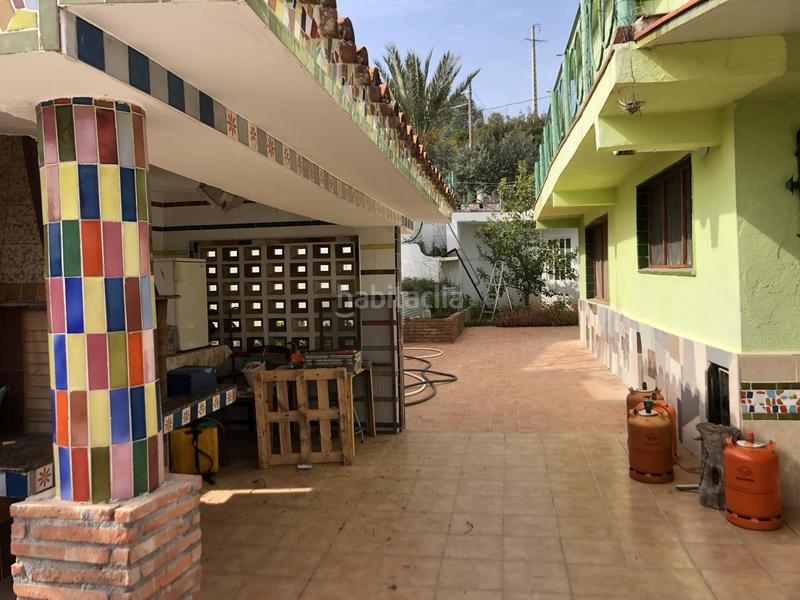 Foto f658173f-7763-42b7-9ada-2a2291b9e587. Chalet espectacular xalet con 2 viviendas independientes en Esparreguera