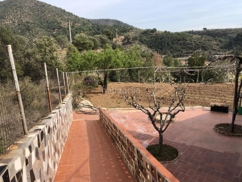 Foto ff9b2b4e-3cd4-403c-b92a-c7d73f1a583d. Chalet espectacular xalet con 2 viviendas independientes en Esparreguera