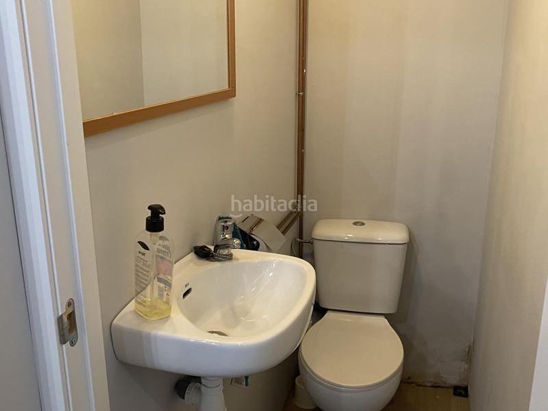 Foto b98c89e1-aab8-4cd3-95cb-ea296b9b82d9. Lloguer local comercial a Nucli Urbà Esparreguera