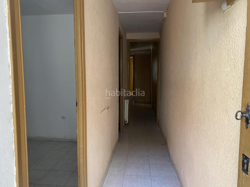 Foto 05fa95e9-4580-4095-b656-ec74c38b427d. Casa adosada oportunidad única en el centro en Nucli Urbà Esparreguera