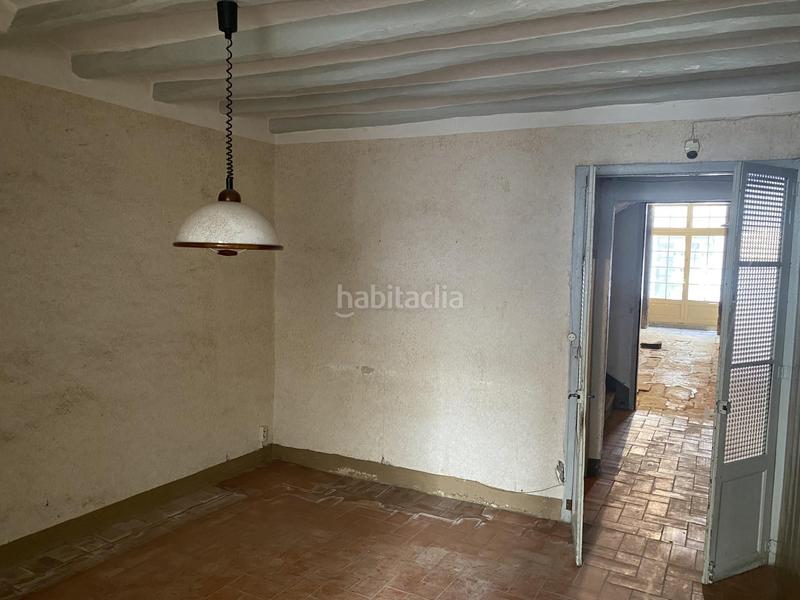 Foto 1a6dd583-63ee-489c-978c-138c1035bbc6. Casa adosada oportunidad única en el centro en Nucli Urbà Esparreguera