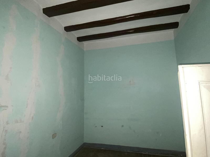 Foto a7cc1a81-ee1a-4d16-893c-d9e1150d082d. Casa adosada oportunidad única en el centro en Nucli Urbà Esparreguera