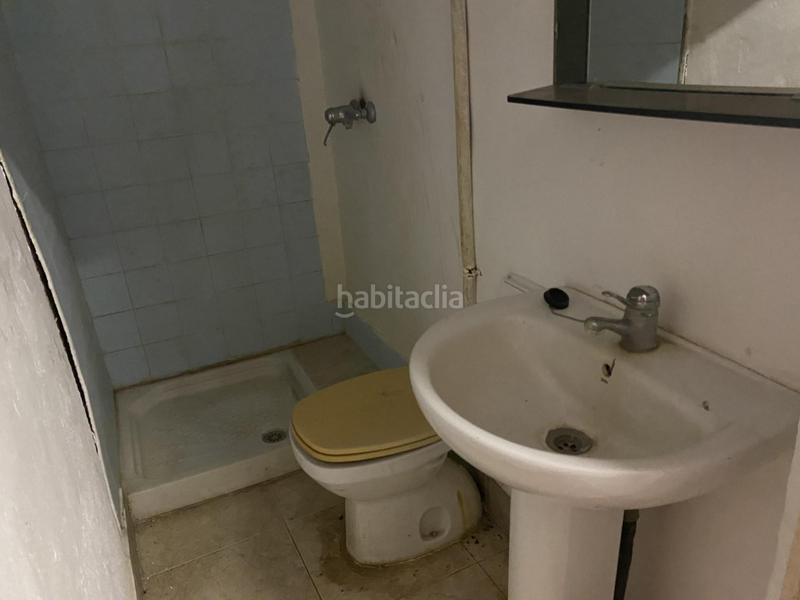 Foto d0500997-75ac-429a-9855-356d85195100. Casa adosada oportunidad única en el centro en Nucli Urbà Esparreguera