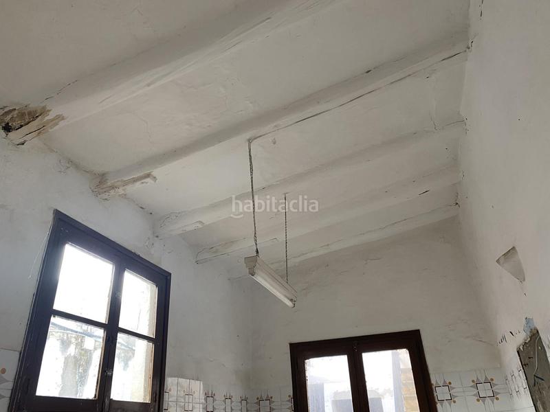 Foto d9b662b7-f313-4d4f-a57a-48c9e47a10da. Casa adosada oportunidad única en el centro en Nucli Urbà Esparreguera