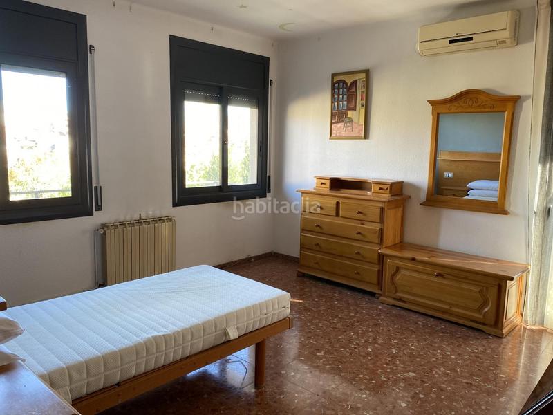 Foto 53d7d404-4116-4561-a09e-a83c15e9c8d5. House with heating parking in La plana Esparreguera