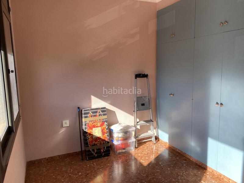 Foto 58f8488d-bc5c-4bea-99d9-287e3d7c84b3. House with heating parking in La plana Esparreguera