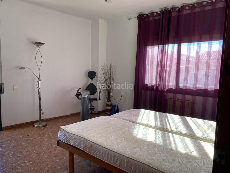 Foto 6def6d12-5fcd-4b61-bc97-44f8416b74e9. House with heating parking in La plana Esparreguera