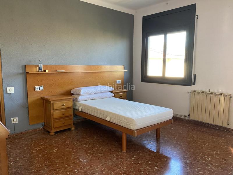 Foto 8ac05034-c22d-4212-b09e-78a9ae0c79bb. House with heating parking in La plana Esparreguera