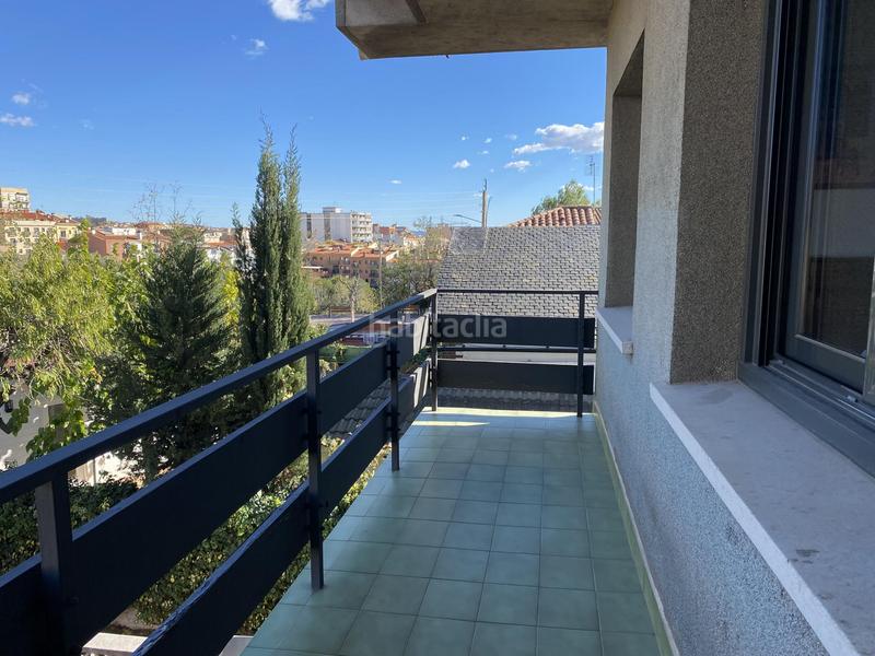 Foto b1bb267b-5d59-4f9c-8ad4-815b6e99577c. House with heating parking in La plana Esparreguera