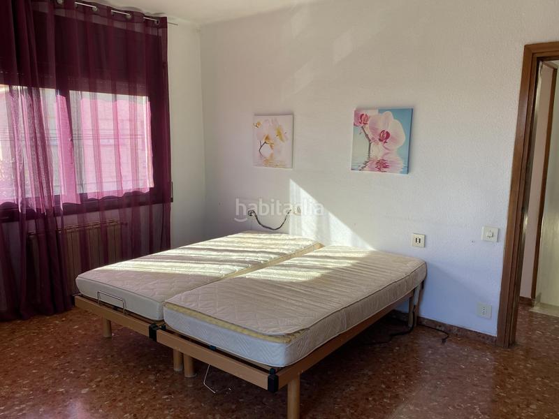 Foto c918ff10-5355-4af4-bcfc-c6abc2722684. House with heating parking in La plana Esparreguera