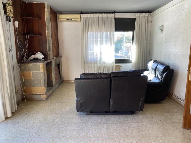 Foto f00a2704-6812-4153-a018-1872f0a8dd96. House with heating parking in La plana Esparreguera