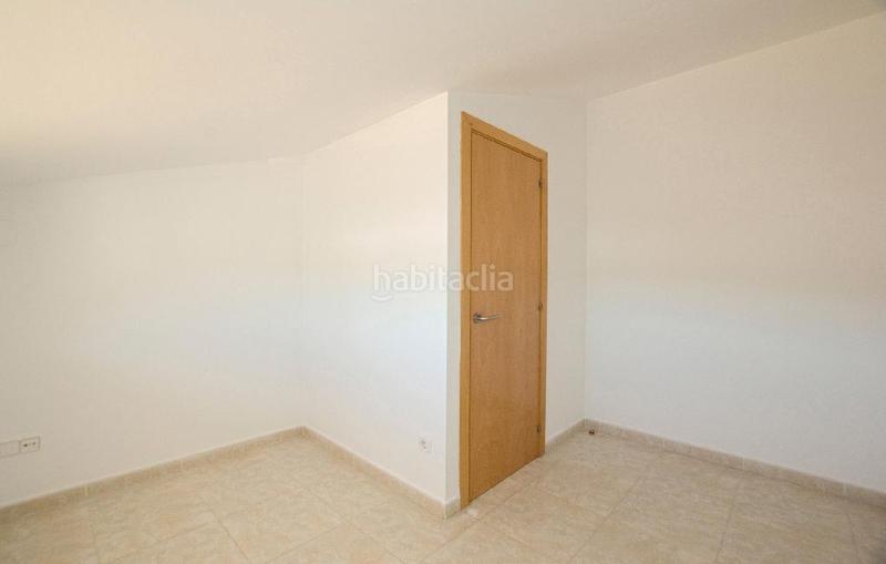 Foto a0211eff-3332-4b4f-887d-9be02ee76983. Piso inmueble okupado en Vilanova del Camí