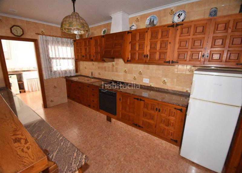 Foto ffed9d97-d44f-4be8-b54f-f05600ffdd92. Chalet con parcheggio in Poblets (els)