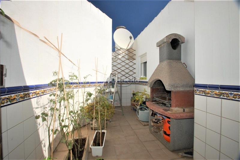 Foto 1eee9157-ba9b-4eed-a964-b75641da9752. A tre livelli con riscaldamento parcheggio in Ondara