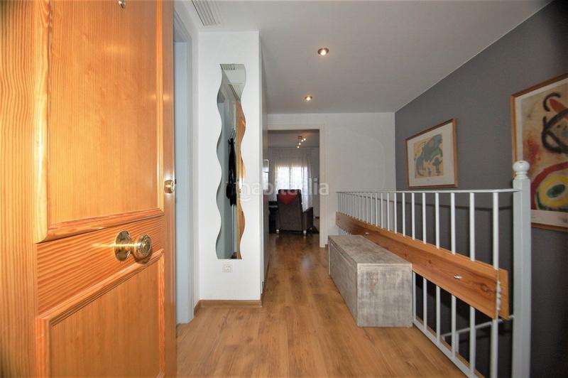 Foto 89828ae2-ebed-4553-9afe-95621a71619e. A tre livelli con riscaldamento parcheggio in Ondara