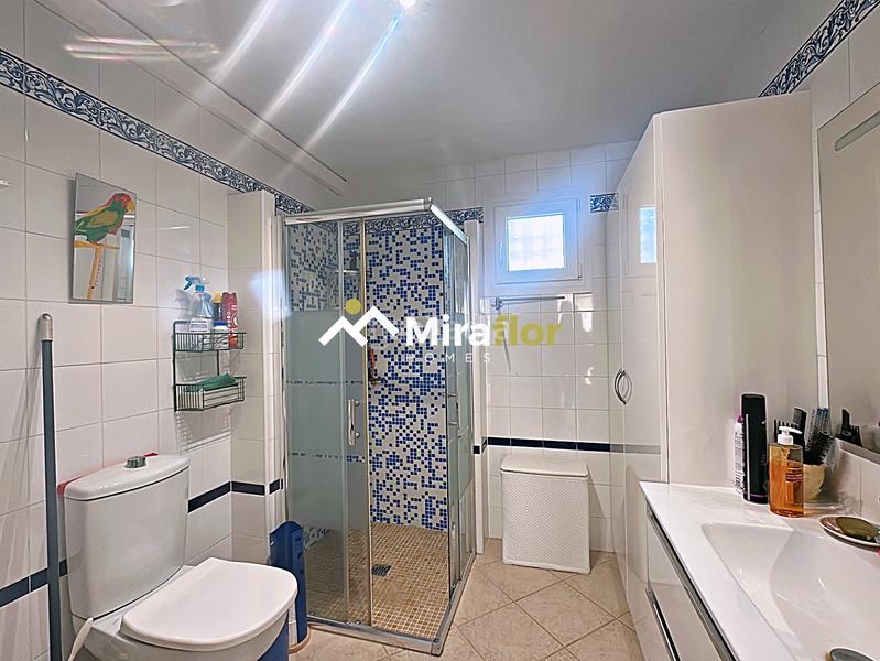 Foto 2ef096e9-39da-4ff8-a072-170e4ee9cb8c. Chalet avec cheminée parking piscine dans Verger (el)