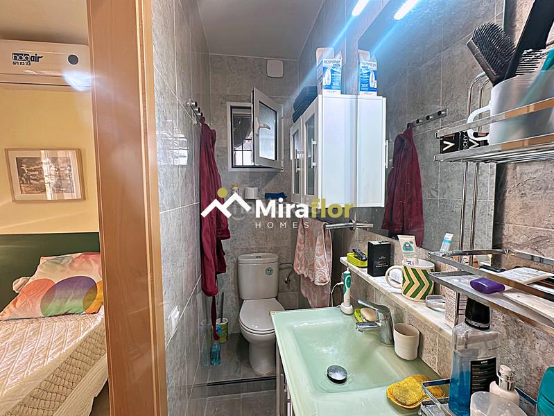 Foto 72150cf1-ea6c-4495-b423-3f23840ff6d1. Chalet avec cheminée parking piscine dans Verger (el)