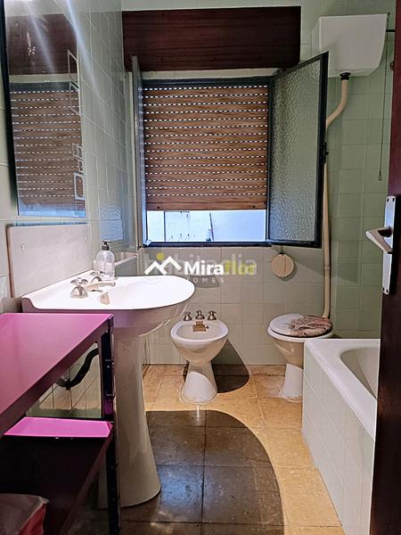 Foto 0cf4cb9f-5232-472d-8e3b-09b981a2b9cc. Pis a avinguda jaume i 48 a Pego