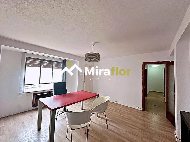 Foto 9128d14e-6051-4f77-bf0b-c9c093651329. Pis a avinguda jaume i 48 a Pego