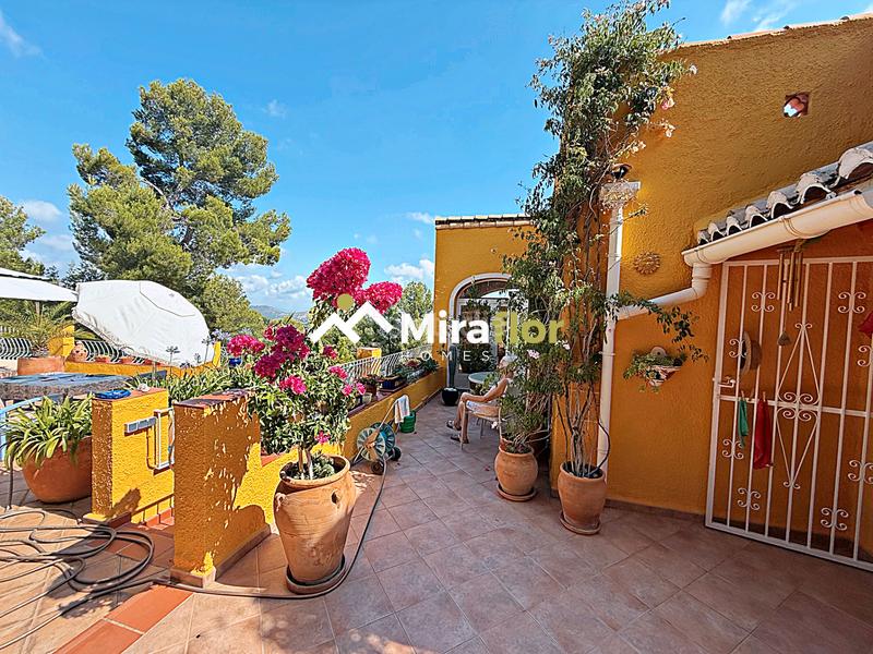 Foto 24054825-85cc-4479-bab5-e613fc622ff9. Chalet con camino riscaldamento parcheggio piscina in Benidoleig