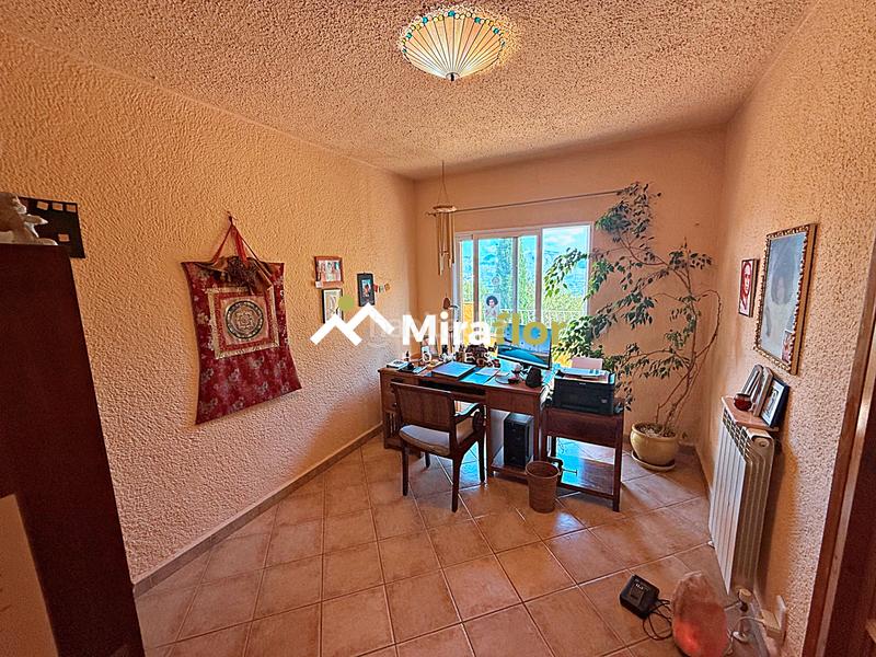 Foto a92efecf-e85f-445c-8815-3c413c81a1b8. Chalet con camino riscaldamento parcheggio piscina in Benidoleig