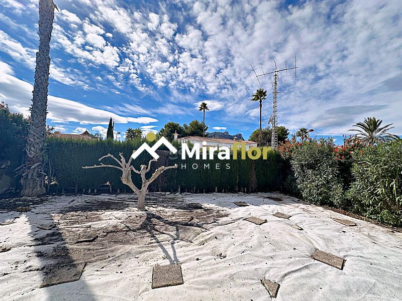 Foto 3dea49c9-83ff-43a0-83ae-06cf3316bf7f. Chalet avec parking dans Poblets (els)