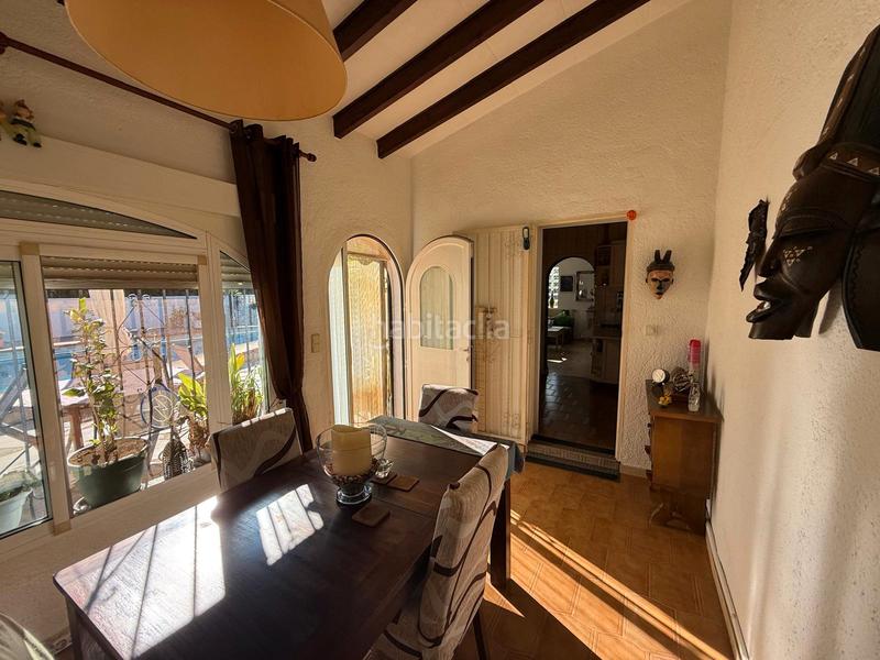 Foto c6c947ca-3772-4e6f-b727-8eefd3e3f58e. Chalet con camino riscaldamento parcheggio piscina in Poblets (els)