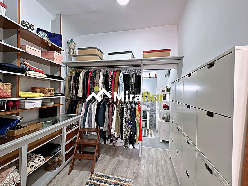 Foto 3934e802-9fcc-47a7-949d-a2727c91ba06. Casa adossada amb xemeneia calefacció aparcament a Dénia