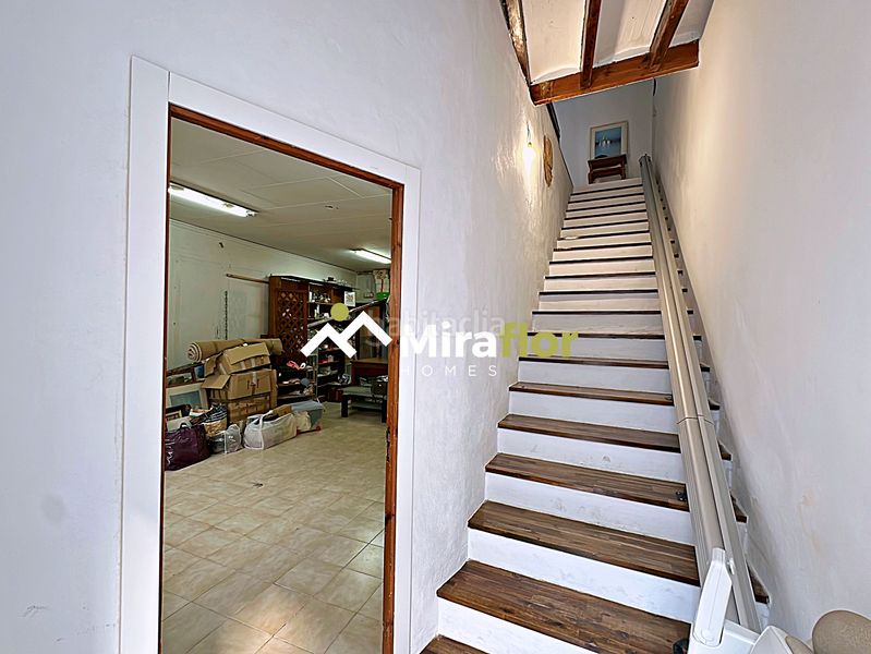 Foto 666e5959-7834-4771-b8c4-48fa319c846c. Casa adossada amb xemeneia calefacció aparcament a Dénia