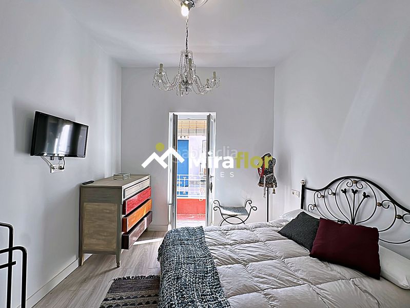 Foto f7599d72-a97d-4b22-b755-05b3fac41099. Casa adossada amb xemeneia calefacció aparcament a Dénia