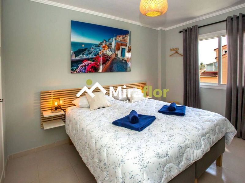 Foto 44f12280-56e9-4d4b-89ed-1a1cf973bdf0. Apartament amb aparcament piscina a El Puerto Dénia