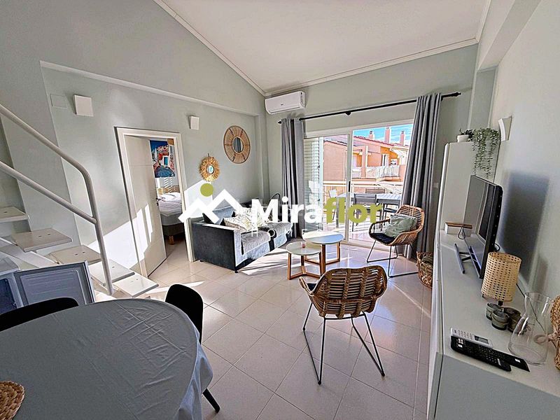 Foto 7f5042db-605a-46d1-834f-f7a321a18a32. Apartament amb aparcament piscina a El Puerto Dénia