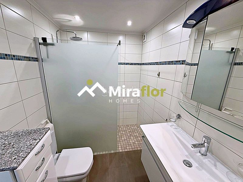 Foto 9ffcc3e4-1dd4-4075-b1ce-1a070c5d90b9. Apartament amb aparcament piscina a El Puerto Dénia