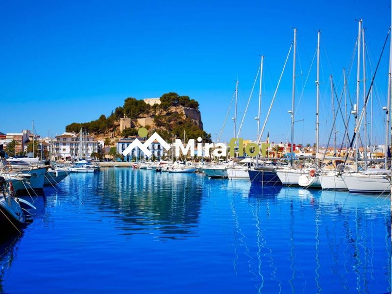 Foto a6548a04-d955-4fcb-8642-dd00fa9ebdc8. Apartament amb aparcament piscina a El Puerto Dénia