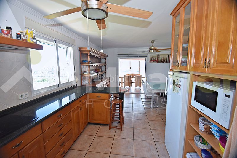 Foto 1e867aa8-2e93-4762-bd3a-08708ba7731c. Chalet with fireplace heating parking pool in Font d´en Carròs (la)