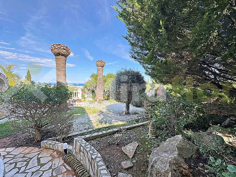 Foto 4a85f886-2a55-4e2a-aca6-053ab1d440be. Xalet amb xemeneia aparcament piscina a La Pedrera-Vessanes Dénia